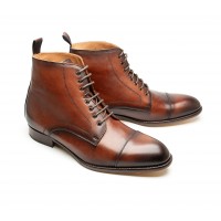 Brown calf boot with laces