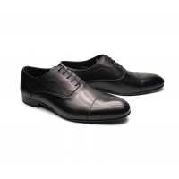 elegant oxford in black calf leather