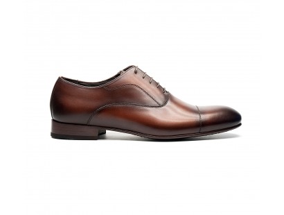 elegant oxford in brown calf leather