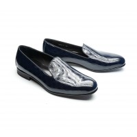 mocassin slip on cuir a damier vernis bleu